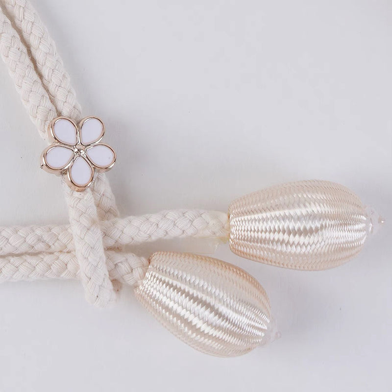 Modern simple curtain tie